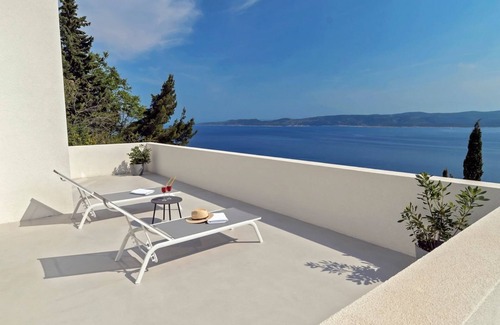 Mimice Villa | Villa Dinara - Three Bedroom Villa, Sleeps 6