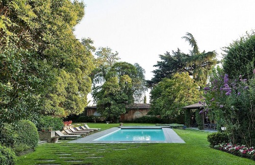 Bornato House | Villa Diodoro: An elegant and welcoming two-story ancient house located in a small hamlet in the heart of the Franciacorta, with Free WI-FI.