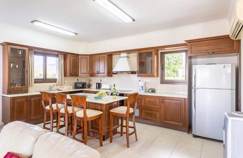 Argaka Villa | Villa Dora - Four Bedroom Villa, Sleeps 9