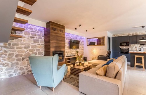 Solin Villa | Villa Draga, heritage pool villa in Split
