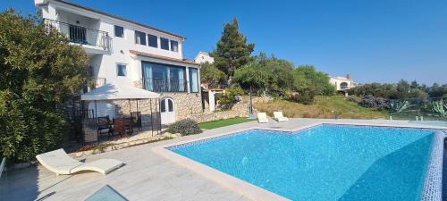 Zavala Villa | Villa Dream come true