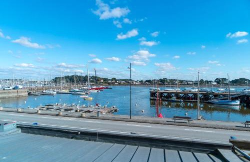 La Trinite-sur-Mer Apartment | Villa du Port 2 - Appt vue port