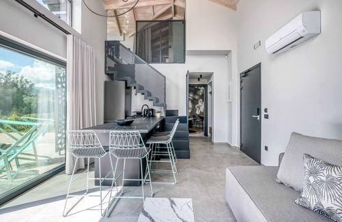 Lygia Villa | Villa Earth - Two Bedroom Villa, Sleeps 4