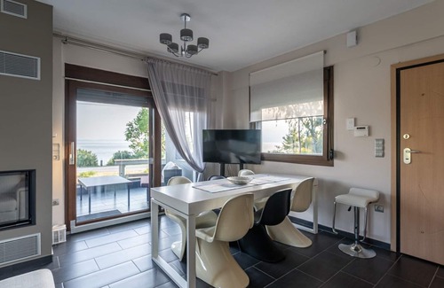 Paradhisos Villa | Villa Efmaria by TravelPro Services