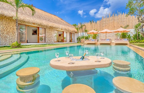 Laksmana Villa | Villa El Gaucho: Brand New 9BDR, Prime Location