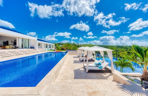 Les Terres Basses Villa | Villa El Grande Azure