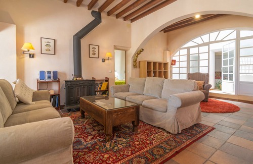 El Terreno Ski Chalet | Villa El Terreno - Four Bedroom Chalet, Sleeps 8