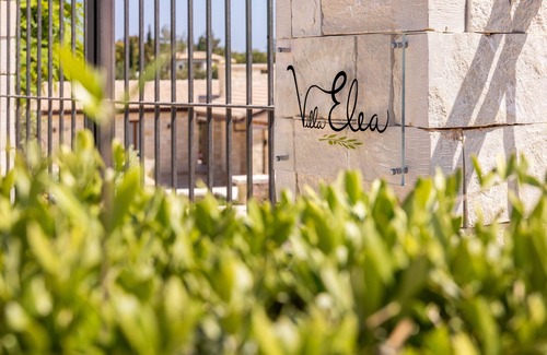 Kouklia Villa | Villa Elea, New Deluxe Golf Villa in Aphrodite Hills - 6 Bedrooms, 7 Bathrooms.