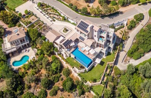 Aphrodite Hills Villa | Villa Elea, New Deluxe Golf Villa at Aphrodite Hills - 6 Bedrooms, 7 Bathrooms