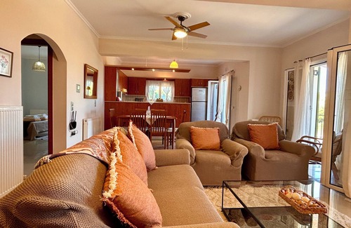 Lakithra Villa | Villa Eleftheria: 4 bedrooms for up to 9 adults, pool and outstanding 180° views