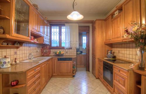 Viranepiskopi Villa | Villa Elena Crete