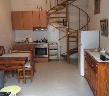 Pefki Apartment | Villa Eleni