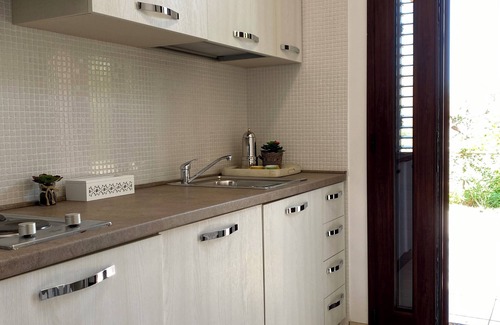 Borgagne Condo | Villa Elia, Tenuta Le Scerze, apartment with kitchen 4 people