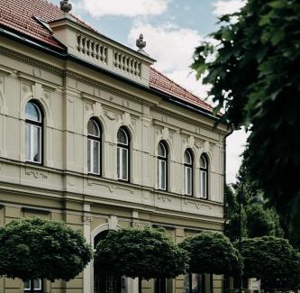 Slovenj Gradec Apartment | Villa Elizabeth - Apartment with Garden
