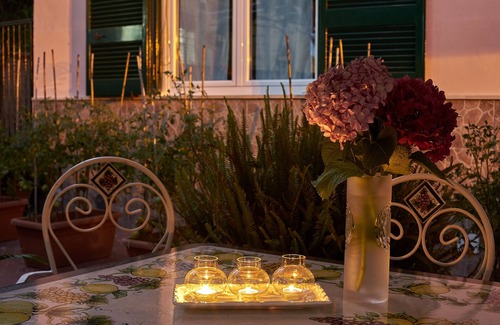 Trecase Apartment | "Villa Ella" Holiday home with garden 5 minutes from Pompeii