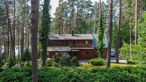 Moletai District Municipality Villa | Villa Emerald