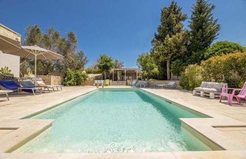 Poggiardo Villa | Villa Enea