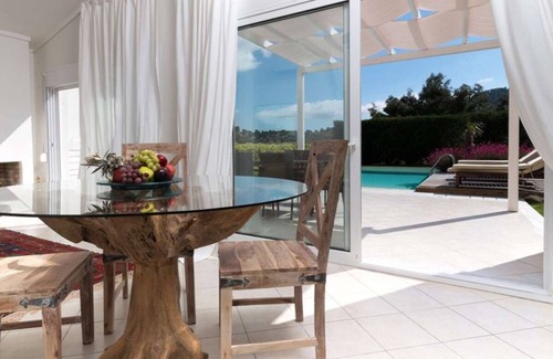 Paliouri Villa | Villa Ermioni by Fantasia Villas