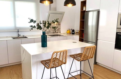 Poblado Sancti Petri House | Villa Tres Mares