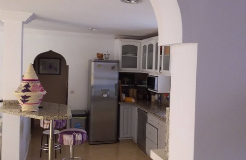 Tamrhakht House | VILLA ESCALE PARADIS with pool/10 pers/4 bedrooms/4 bathrooms/garage.