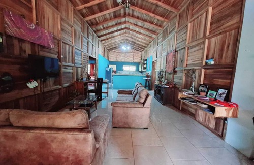 Alegria Cottage | Villa Esmeralda House
