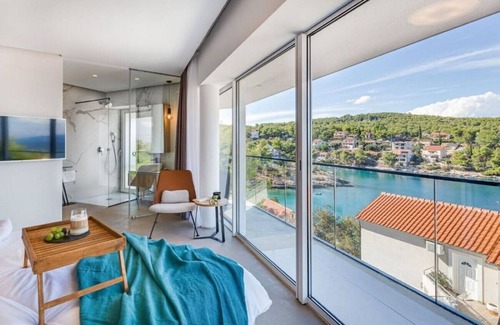 Cove Basina (Jelsa) Villa | Villa Estate da Noi - Four bedroom villa with indoor pool