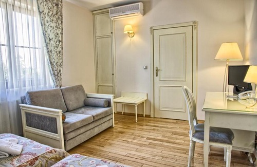 Piastow Hotel | Villa Estera - Hotel & Restauracja
