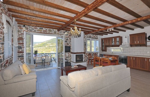 Stafylos House | Villa Eva Skopelos