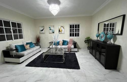 Santo Domingo Este House | Villa Familiar con Piscina cerca Av Ecológica
