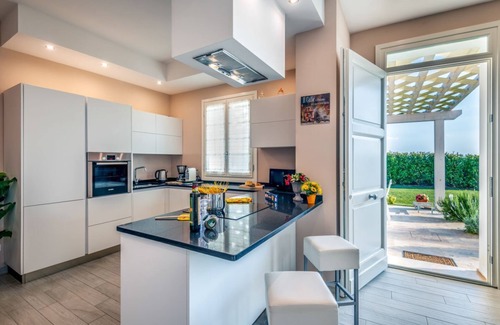Pieve a Nievole Villa | Villa Ferdinando - Five Bedroom Villa, Sleeps 10