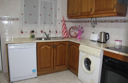 Portimao Villa | Villa Figueira 3 bedroom, Air con, Wifi, Terrace, Parking