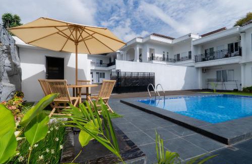 Ciloto Villa | Villa Fiorenza I