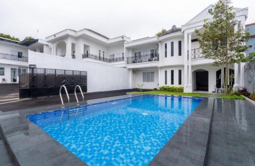 Ciloto Villa | Villa Fiorenza I