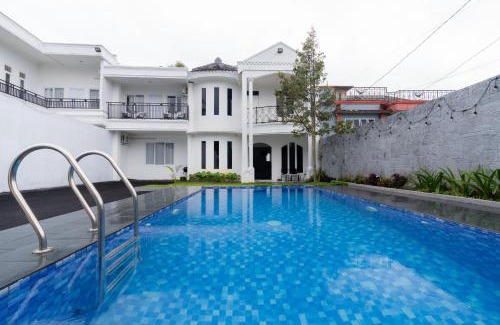 Ciloto Villa | Villa Fiorenza I
