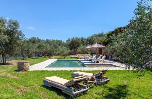 Giannades Villa | Villa Fioretta - Four Bedroom Villa, Sleeps 8