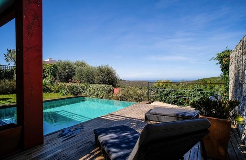 Charneca Villa | Villa Fiori - Four Bedroom Villa, Sleeps 8