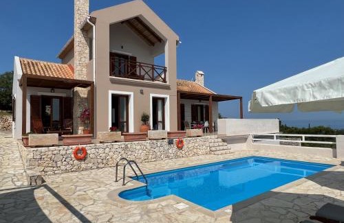 Katsarata Villa | Villa Fiscardo View Fiscardo Kefalonia