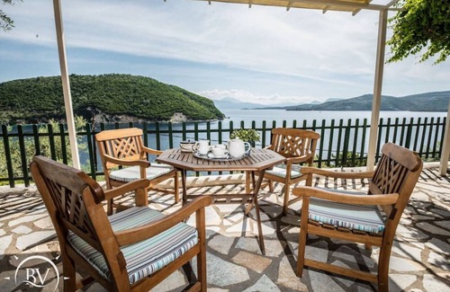 Nidri Villa | Villa Flisvos
