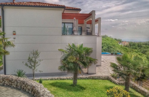 Cikovici Apartment | Villa Flora apartment