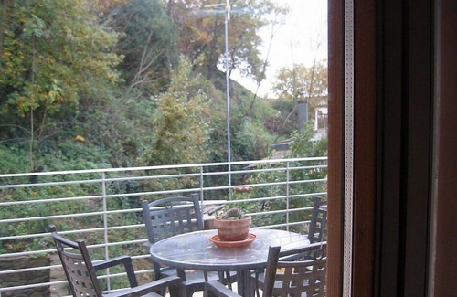 San Baronto House | Villa Floriana F: An elegant and welcoming apartment immersed in a splendid landscape, in the heart of a wonderful little town, with Free WI-FI.