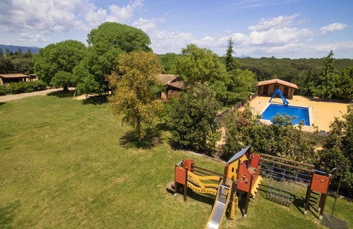 Riudarenes Villa | Villa for 23 people. BBQ, large pool, near Barcelona