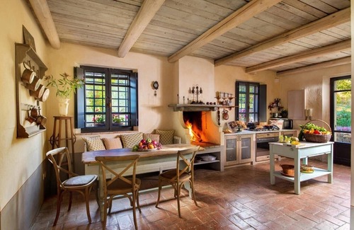 San Casciano dei Bagni Villa | Villa Genziana - Private Tuscan villa with pool