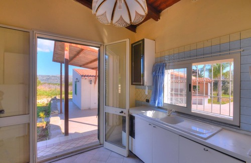 Floridia House | Villa Gabriele with private pool
