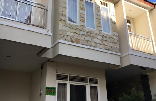 Sidomulyo Villa | Villa Ganesha Batu near Museum Angkut