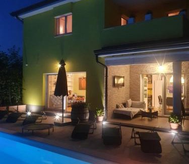 Antonci Villa | Villa Gaya with XXL heated pool