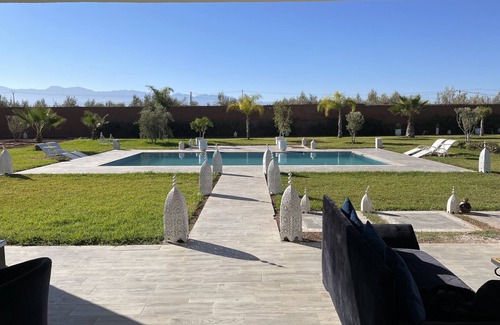 Ait Hamid Villa | VILLA GHALIBA, superb modern villa at 15 mns from Marrakech