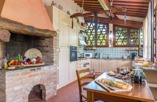 Empoli Villa | Villa Gino 8+2, Emma Villas