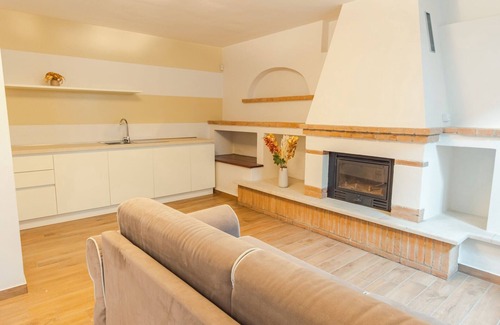 Soiano del Lago Apartment | Villa Giulia - Three Bedroom Apartment, Sleeps 6
