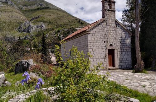 Rezevici Villa | Villa Golda, The whole house Biker Friendly