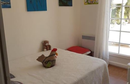 Ludon-Medoc Villa | Villa grand communal, piscine, 18km de Bordeaux